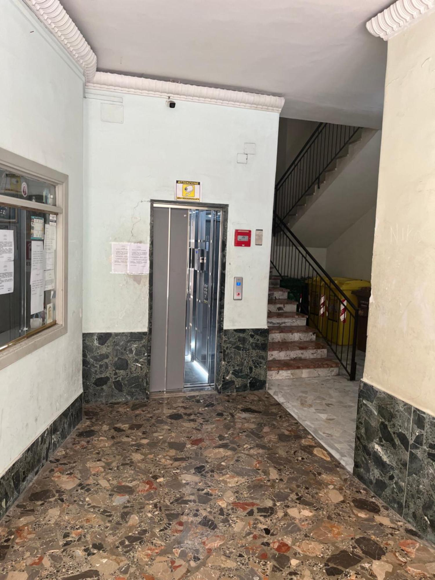 نابولي B&B Mary Sant'Elia المظهر الخارجي الصورة